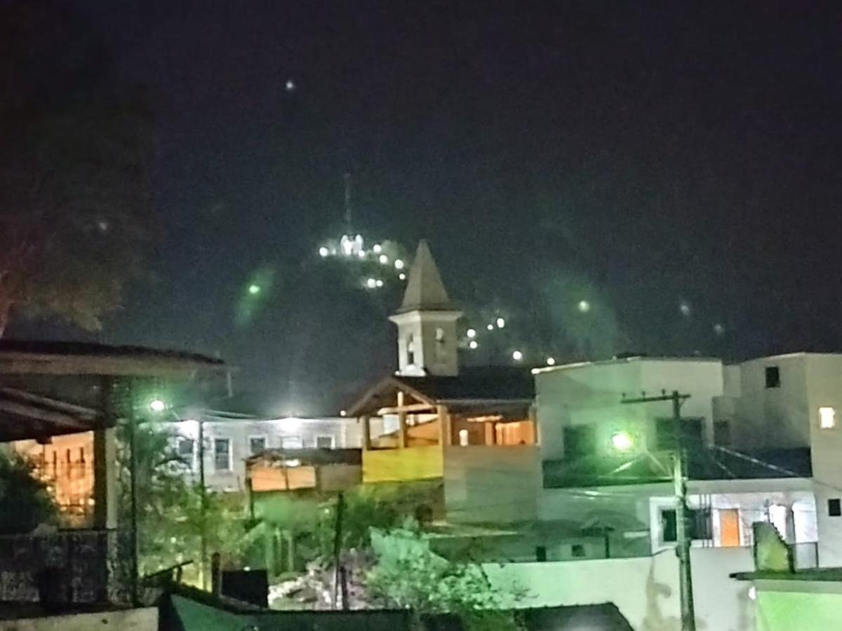 Pousada Hospedaria Santa Clara Santa Rita de Jacutinga Eksteriør bilde